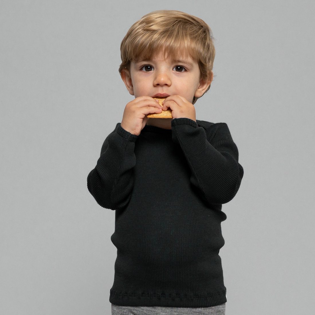 Aspen Atlantic & Arona | Black