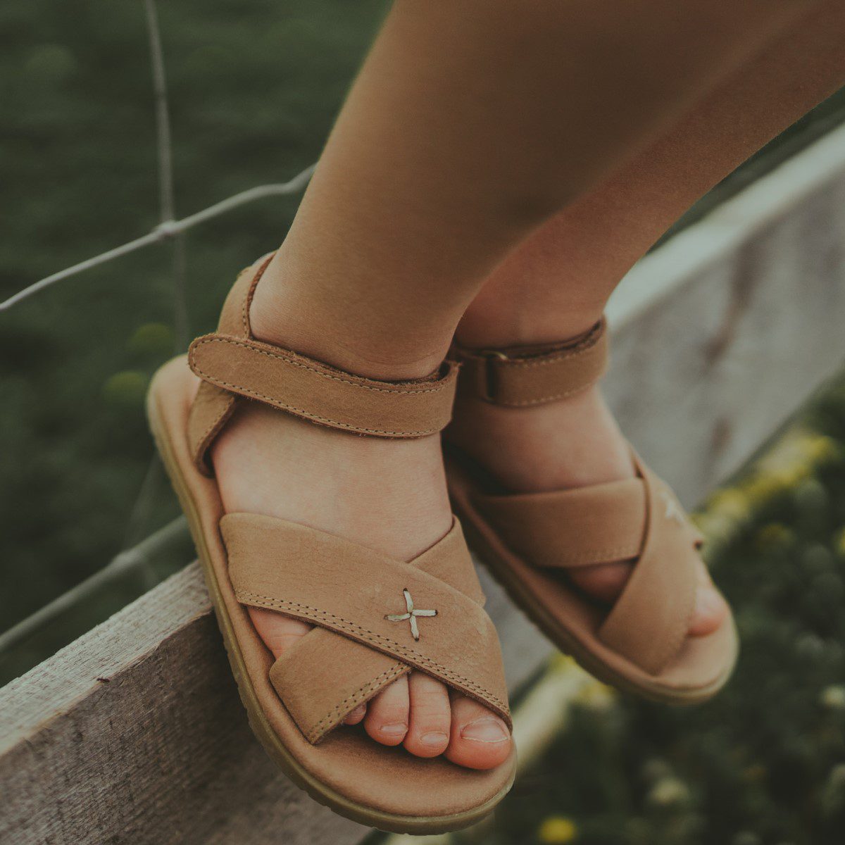 Otis | Taupe Leather