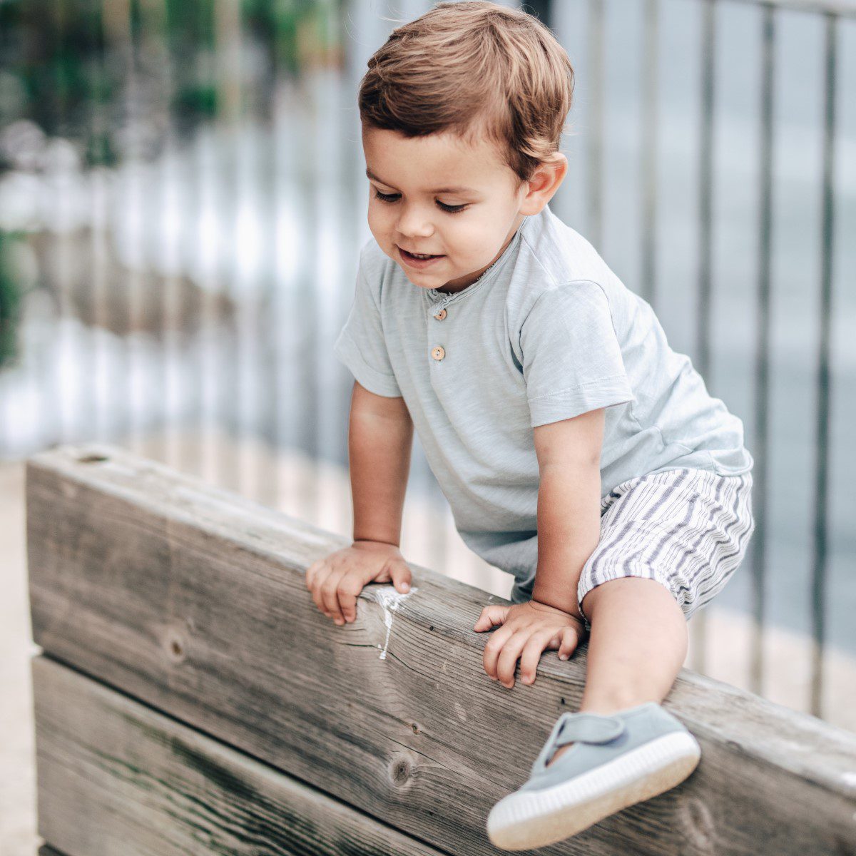 Begur T-Shirt & Stripes Shorts | Celest/Ecru