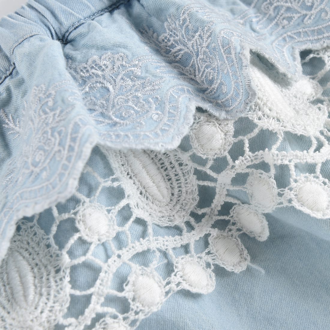 Blouse Sandrine Off-White & Bloomers Carlosa Chambray