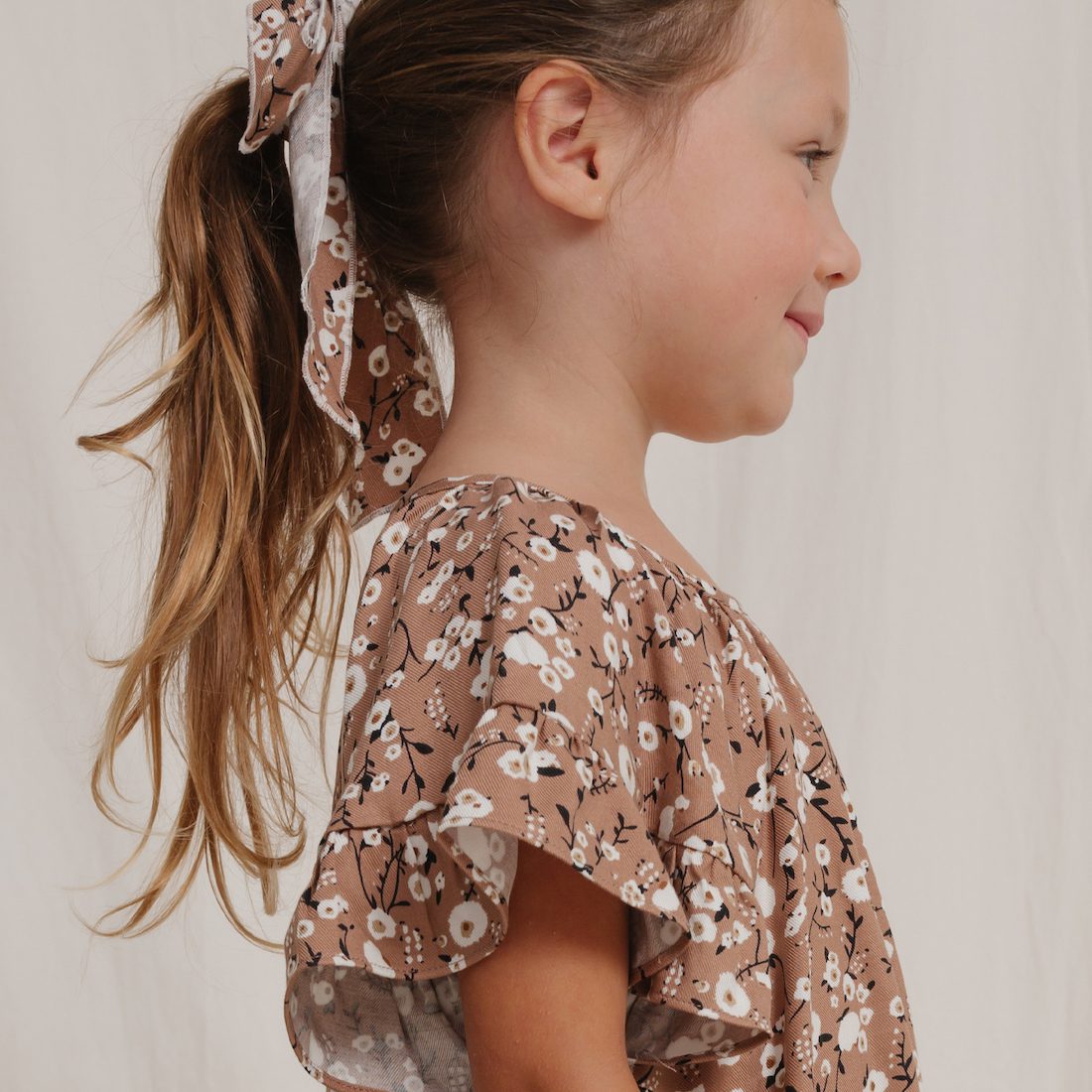 Bow Scrunchie | Flower Power