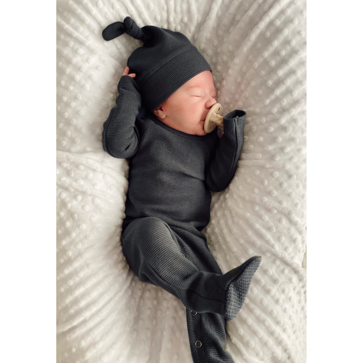 Corduroy Acorn Hat | Chia Seed