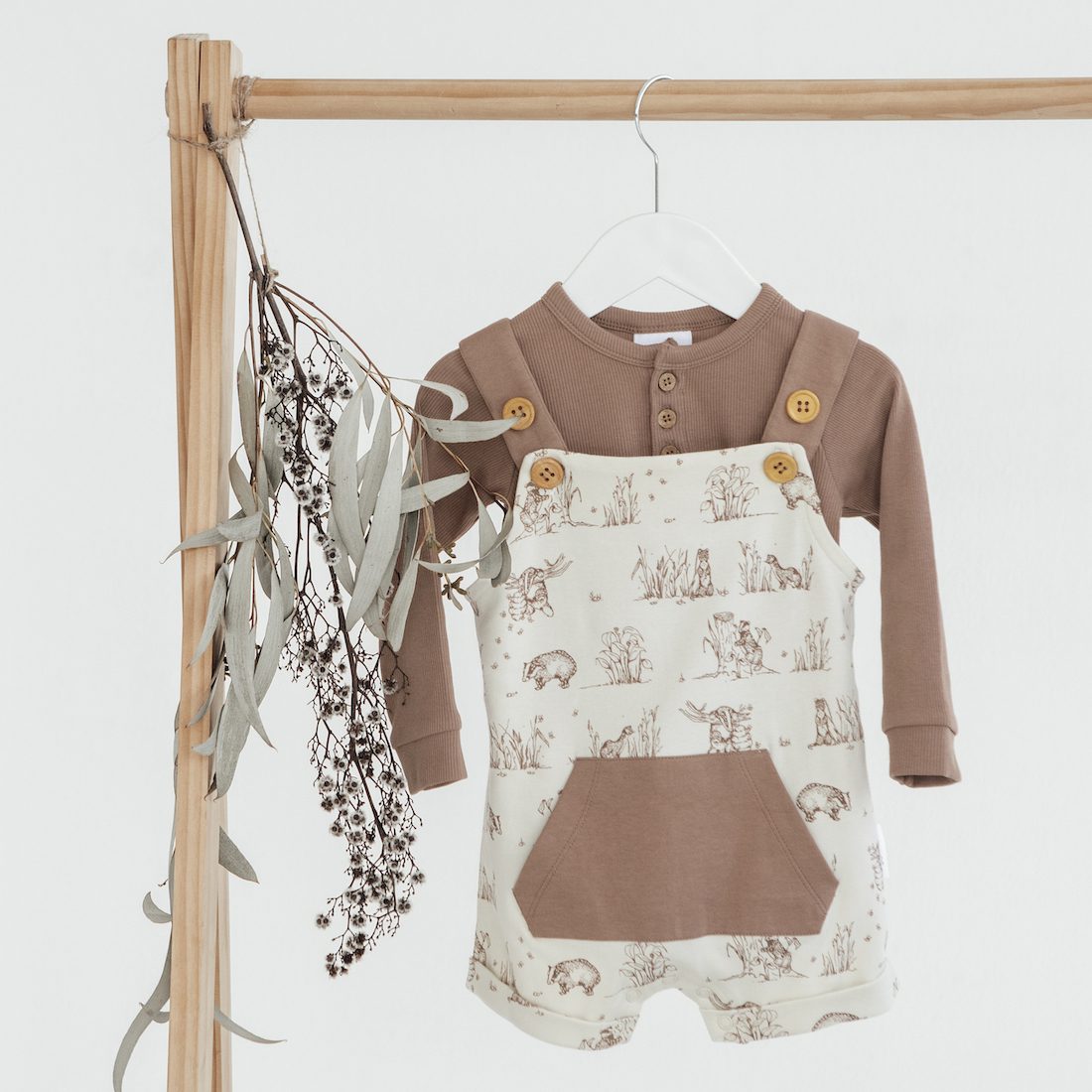 Cocoa Rib Henley Onesie & Turtle Dove Badget Overalls