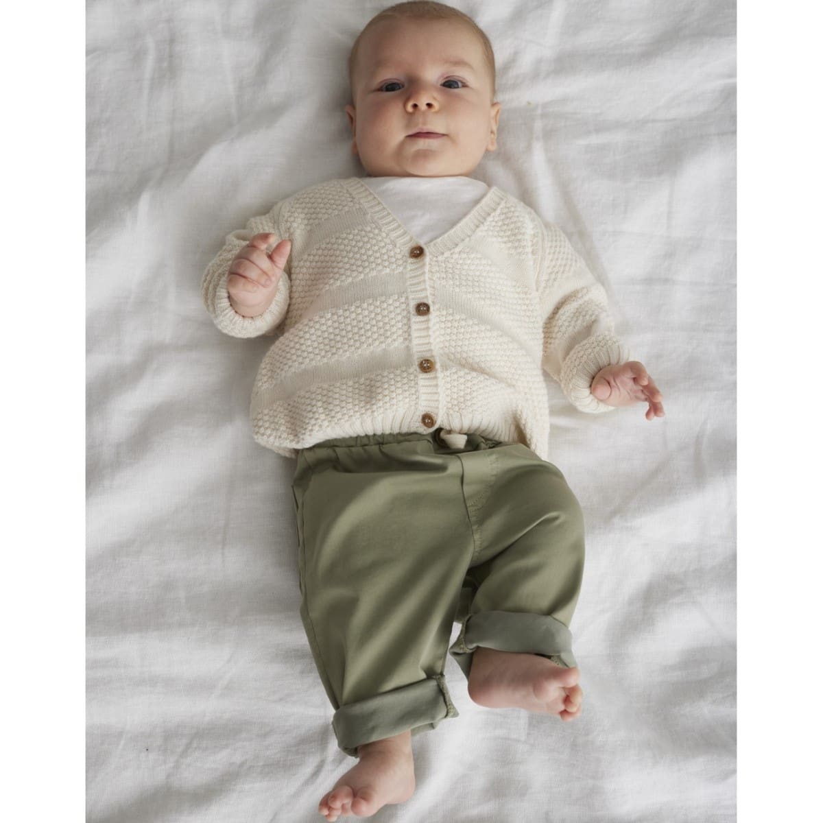 Kit Basic Slub Tshirt & Ivian Twill Pants | Ivory/Khaki