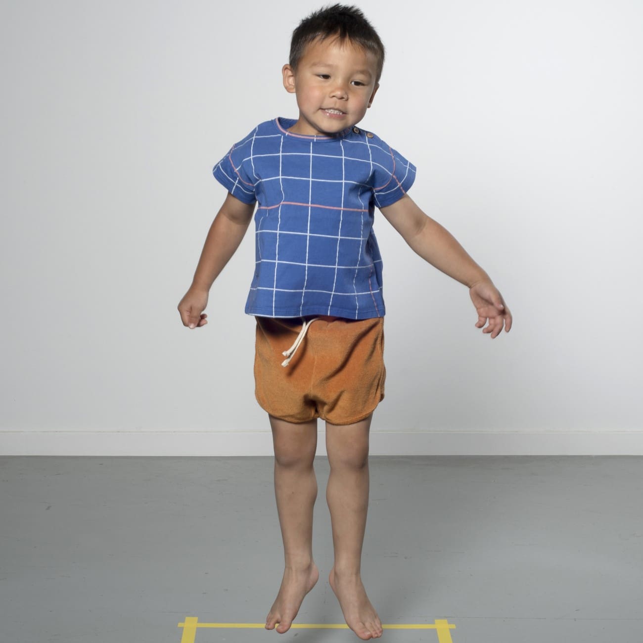 Tshirt Grid & Shorts Mustard