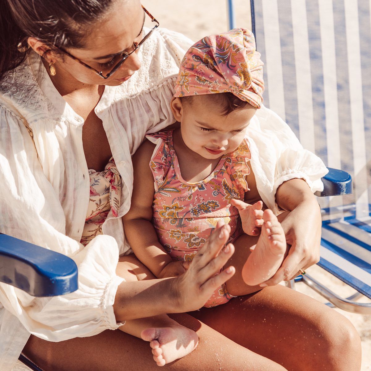 Water Flowers Turban Abina