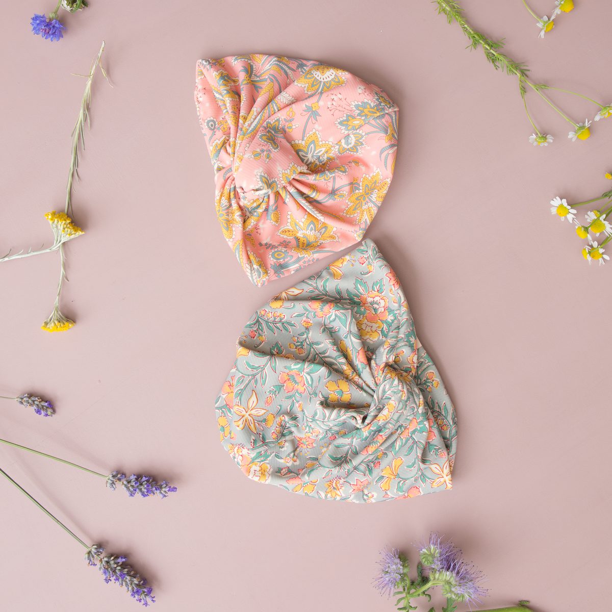 Water Flowers Turban Abina