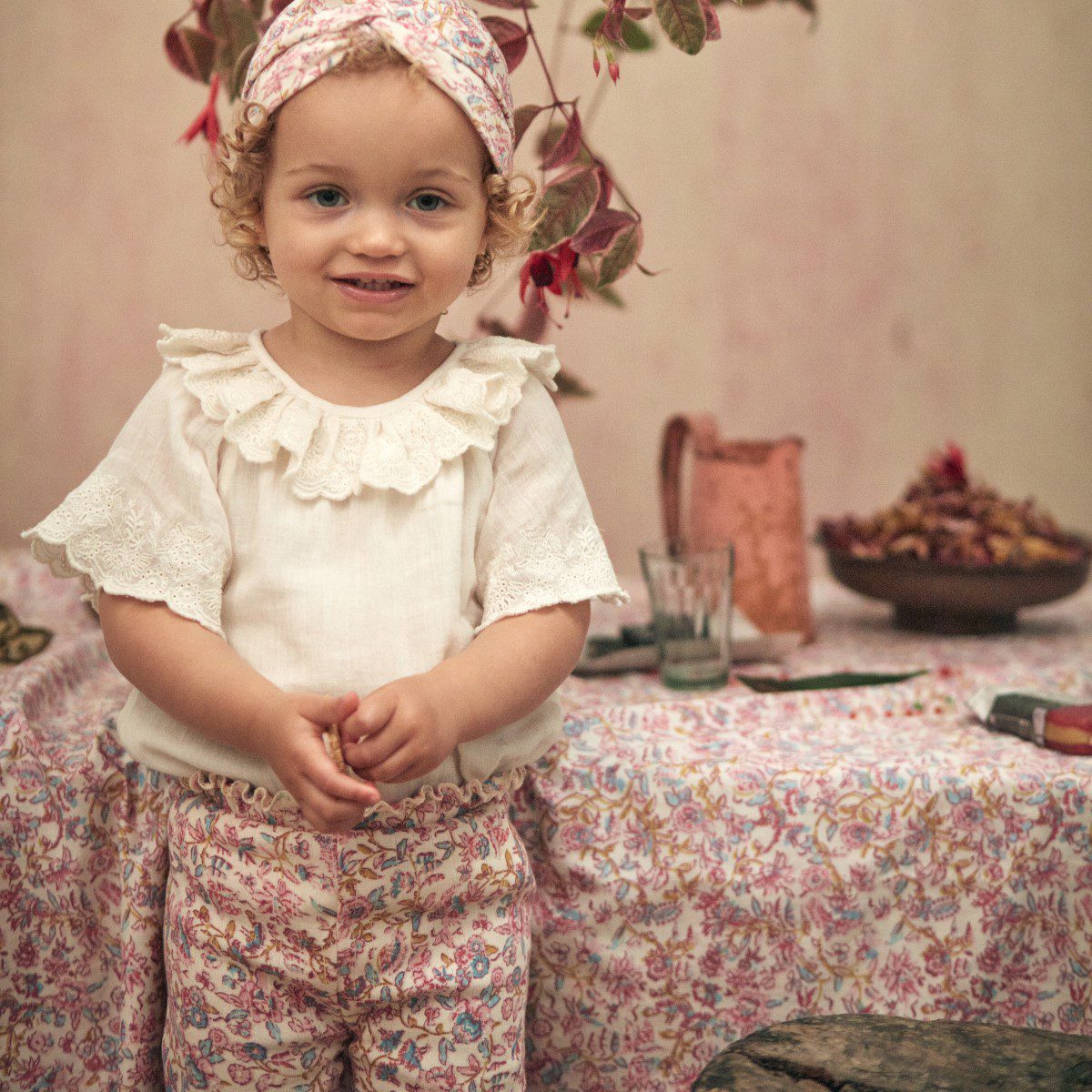 Antoinette Blouse & Anandou Leggings | Set