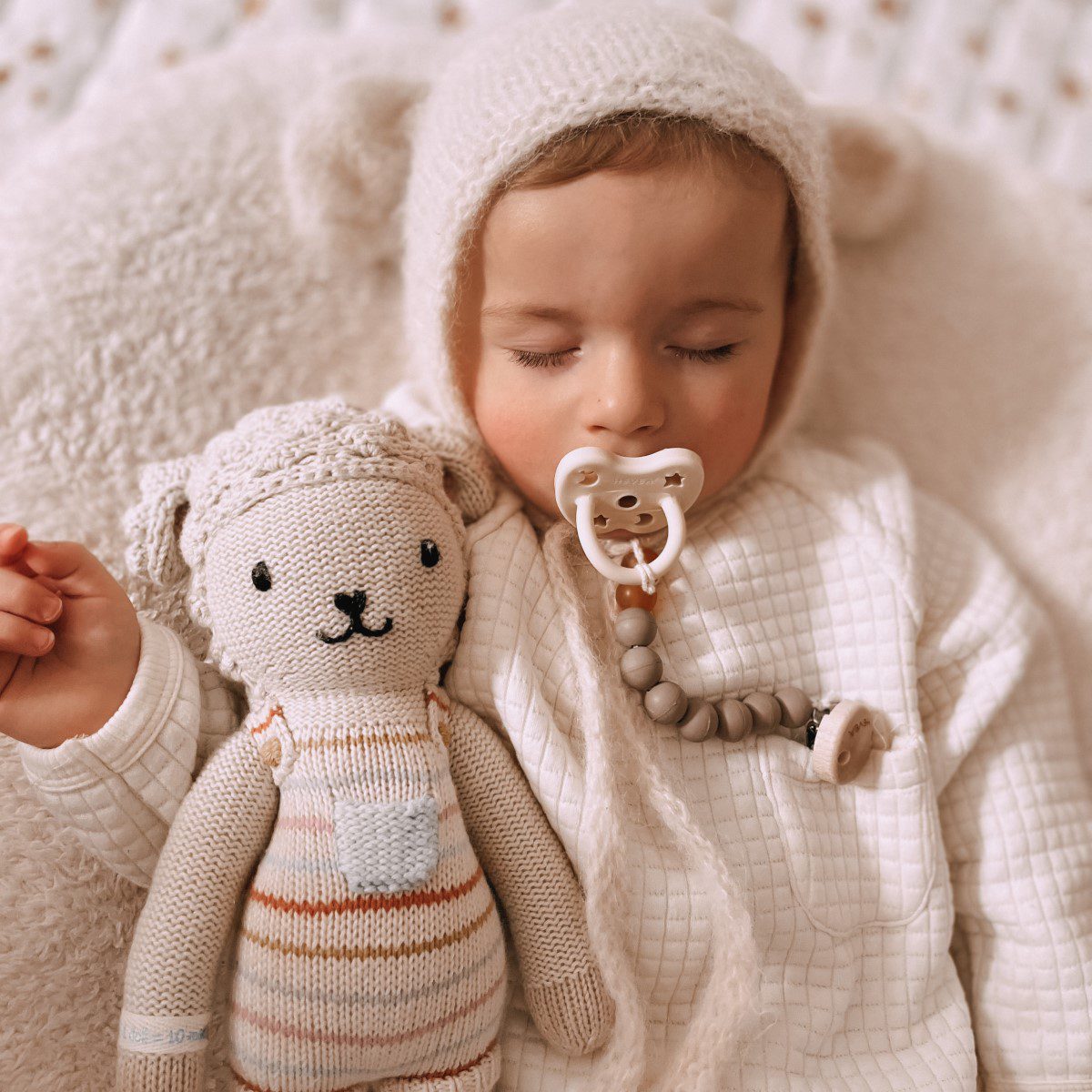 3-36 Months Natural Rubber Pacifier Symmetrical | Milky White