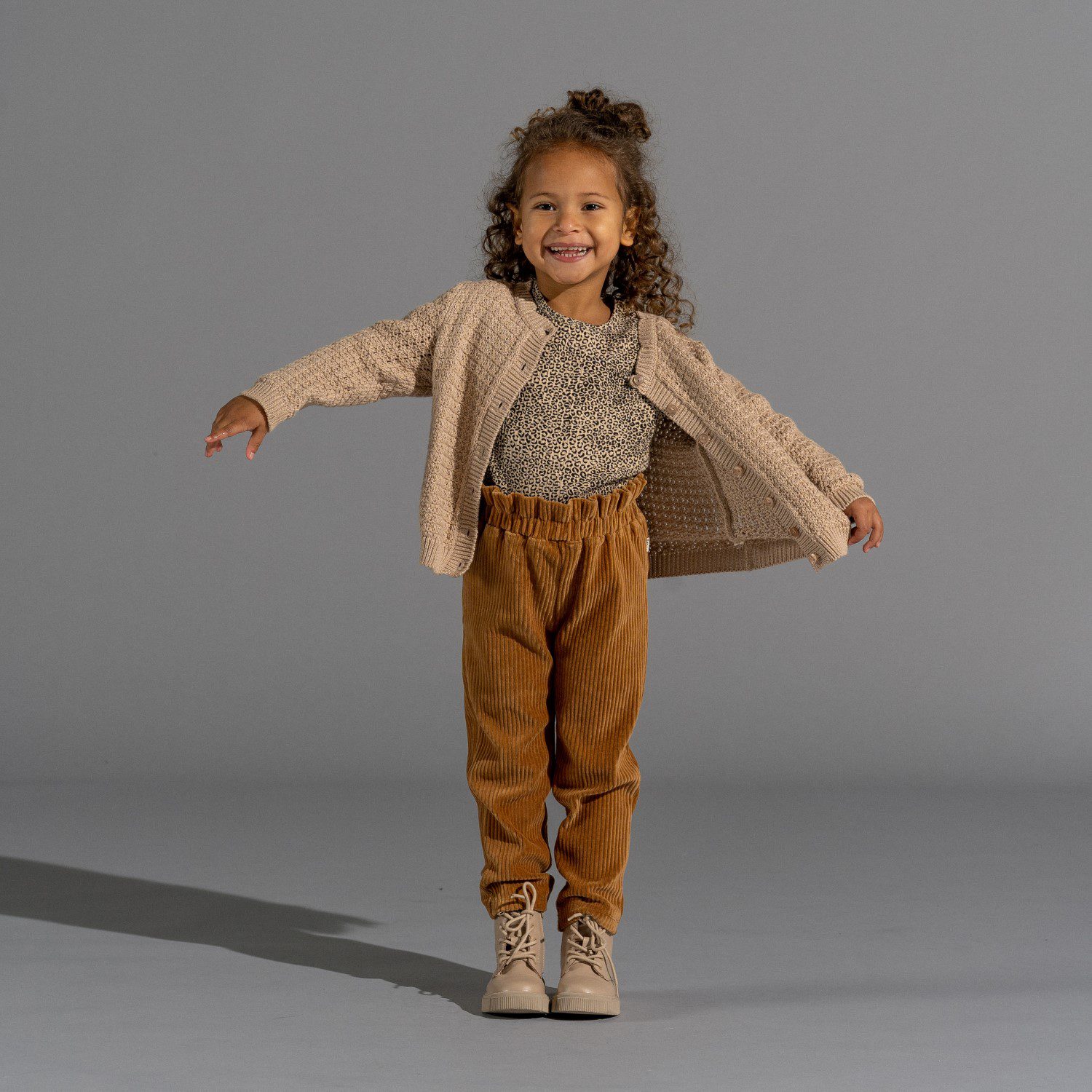 Paperbag Pants | Almond Rib Velvet