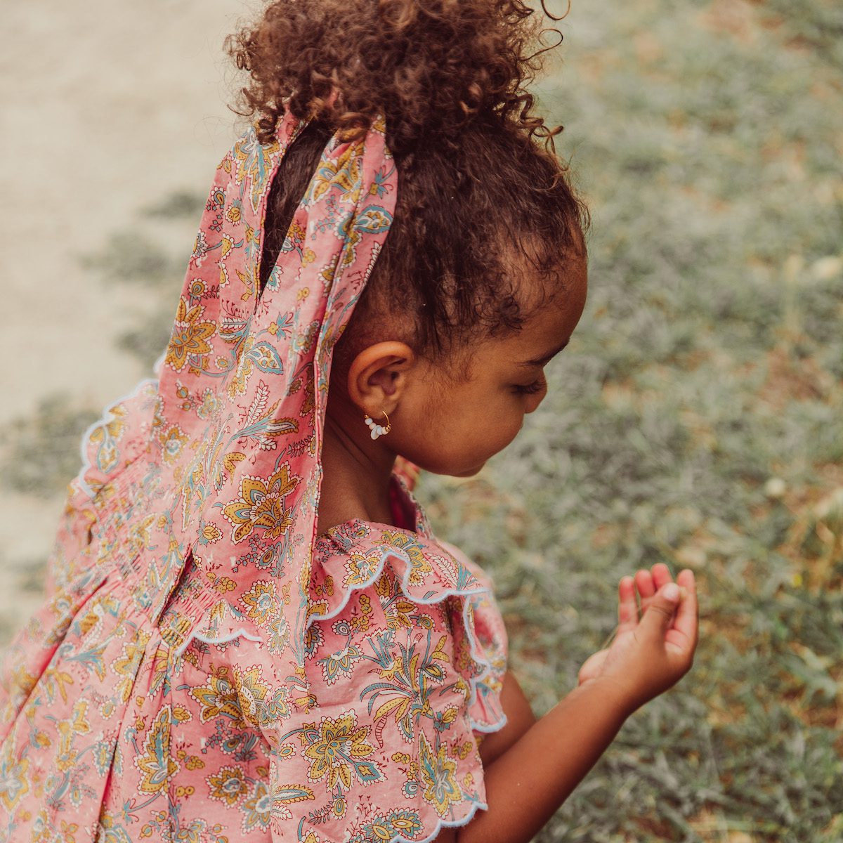 Pink Riveria Akimmi Scrunchie