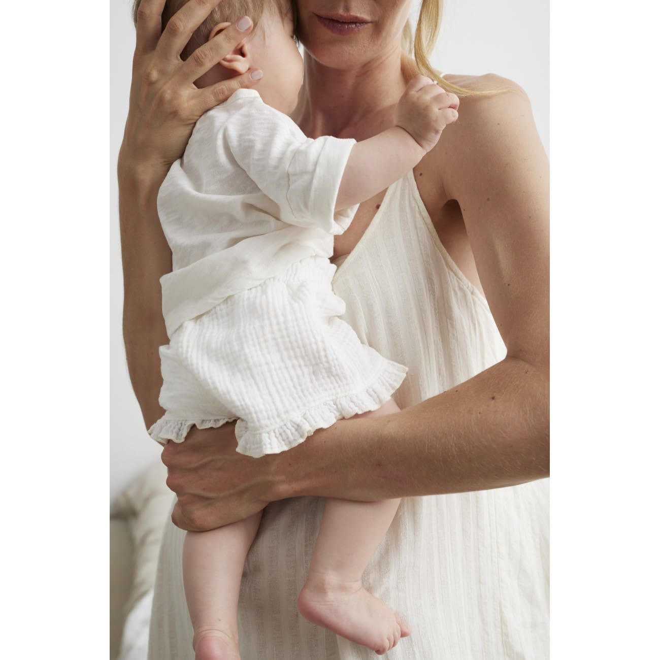 Kit Basic Tshirt & Fiona Shorts | Ivory