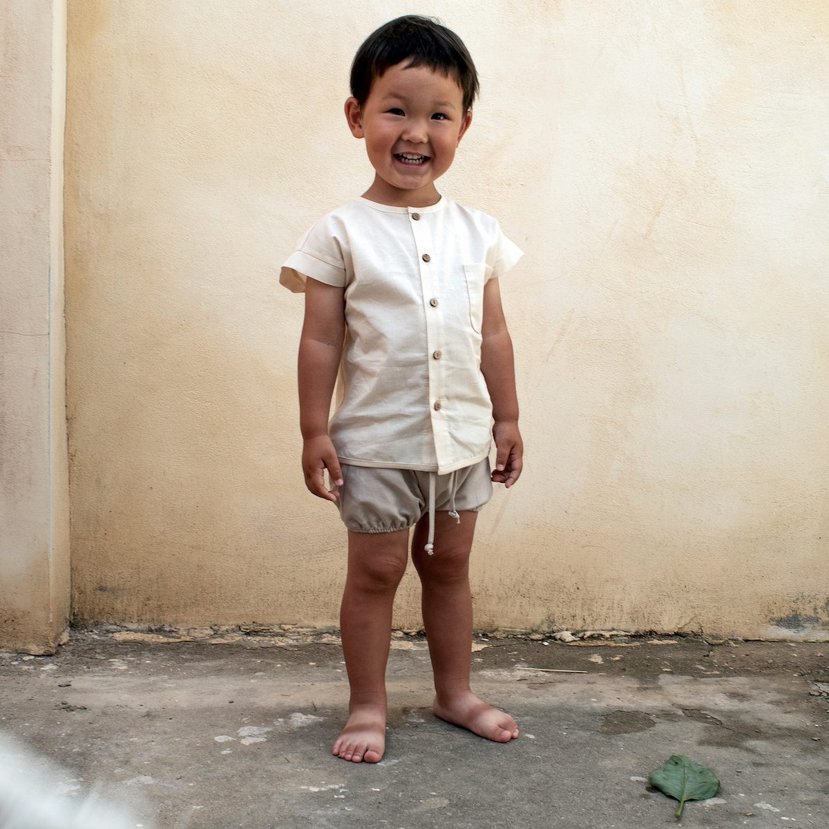 Off white Short-Sleeved Shirt & Culotte