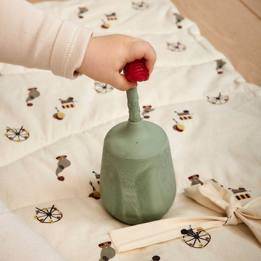 Adita Silicone Cup W/ Straw | Light Green