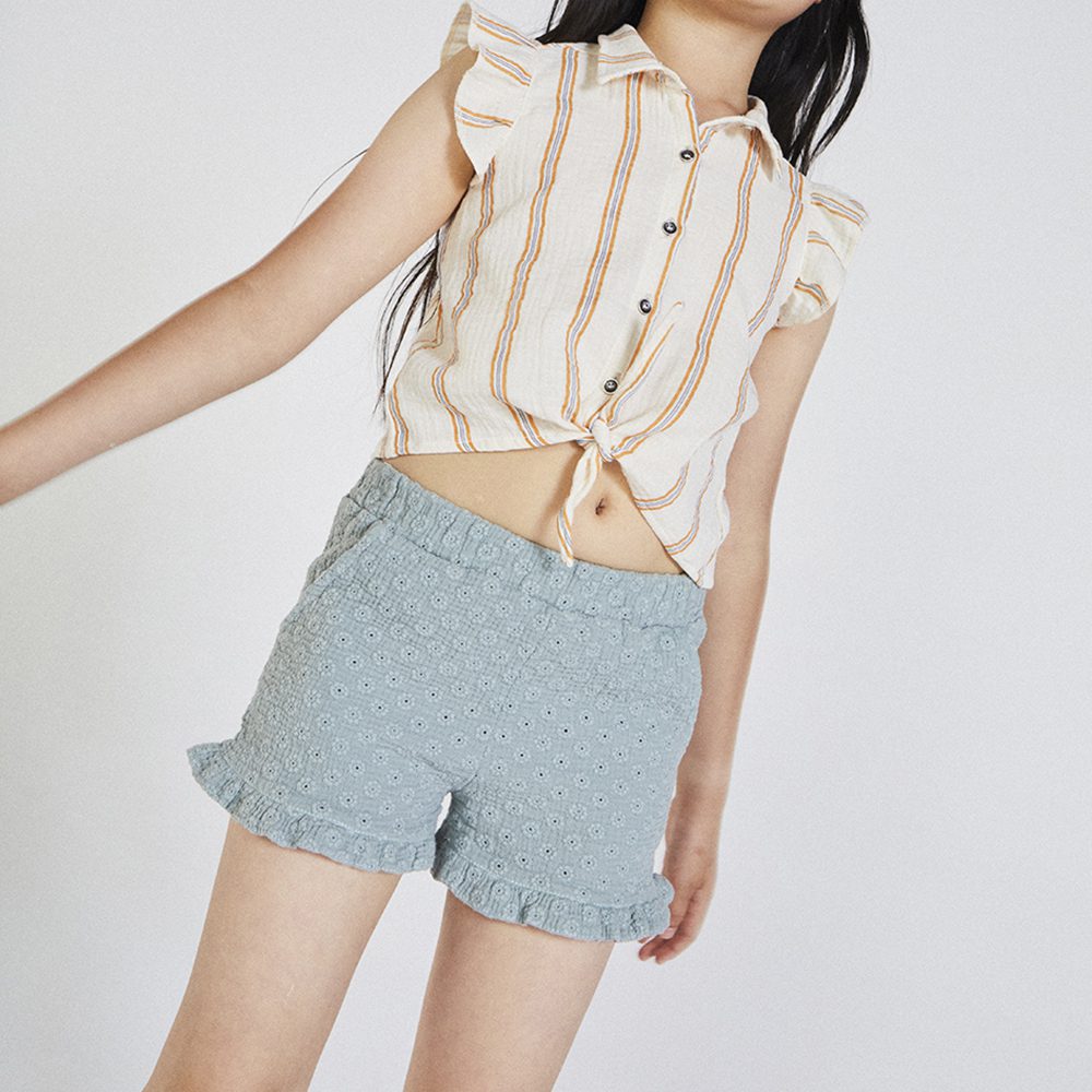Flamingo Raw Stripes Blouse & Azucar Green Daises Shorts