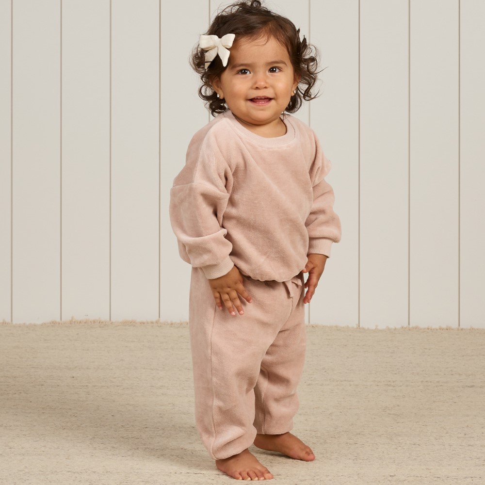 Velour Relaxed Sweatshirt & Sweatpants | Blush