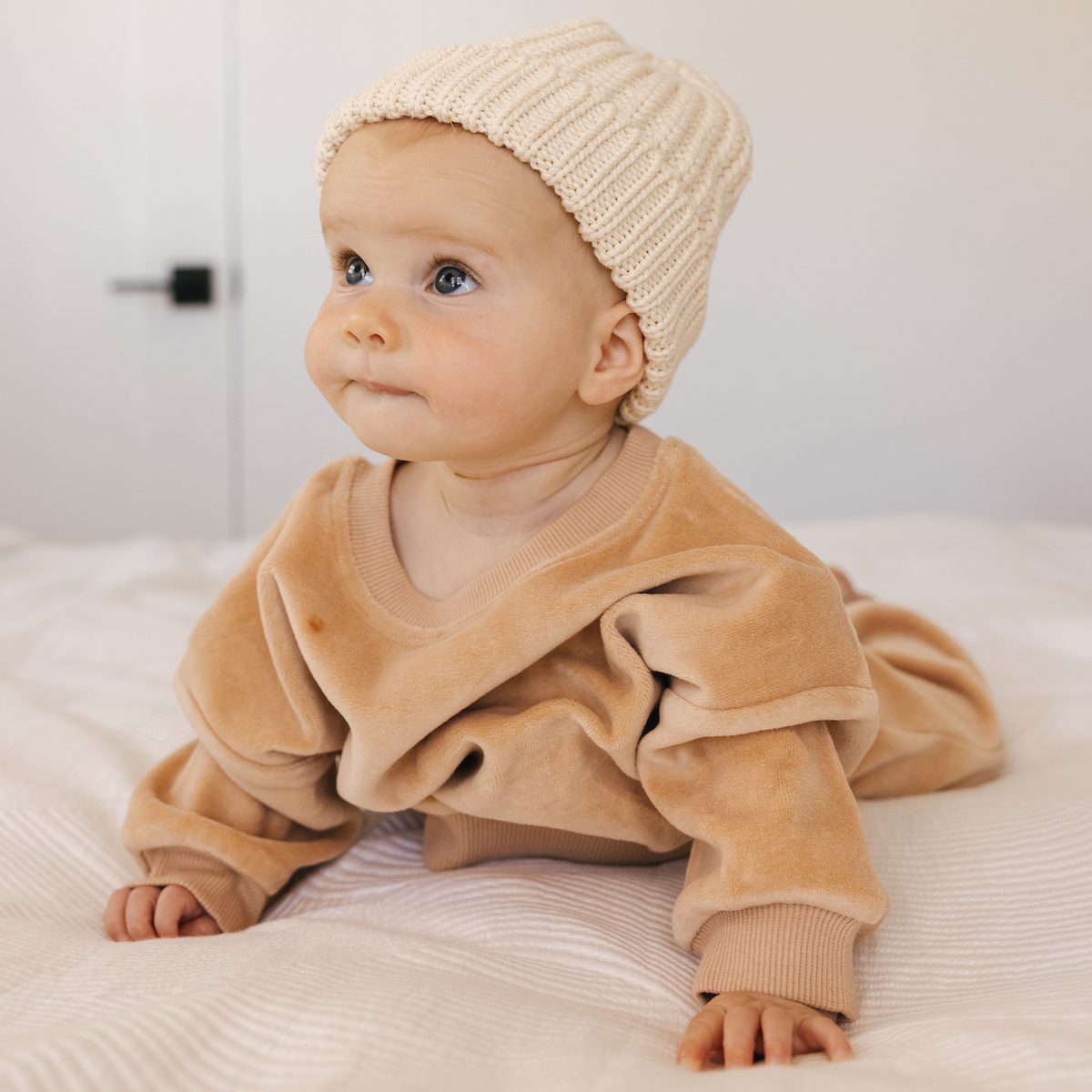 Velour Relaxed Sweatshirt & Sweatpants | Blush