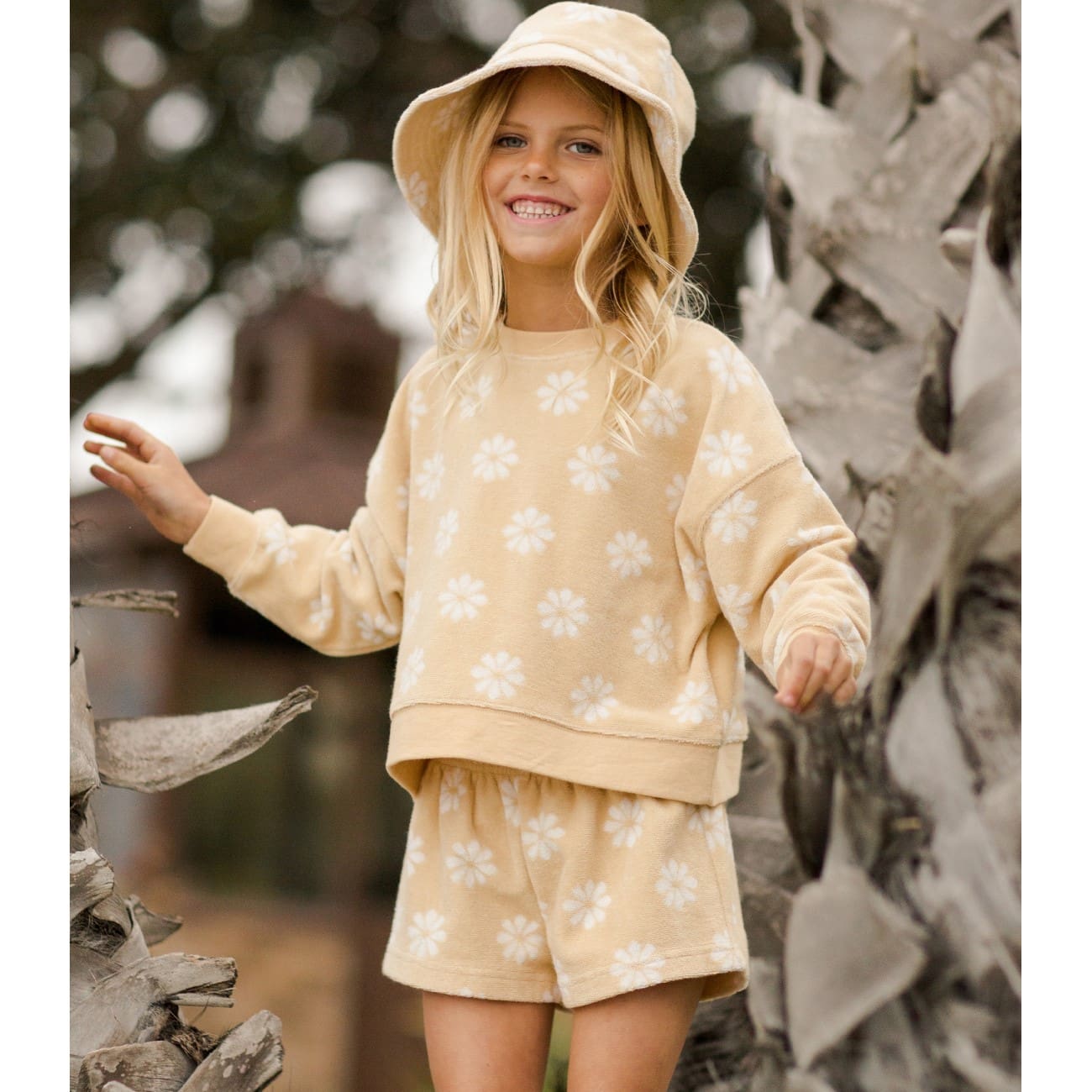 Boxy Pullover & Track Short | Daisy