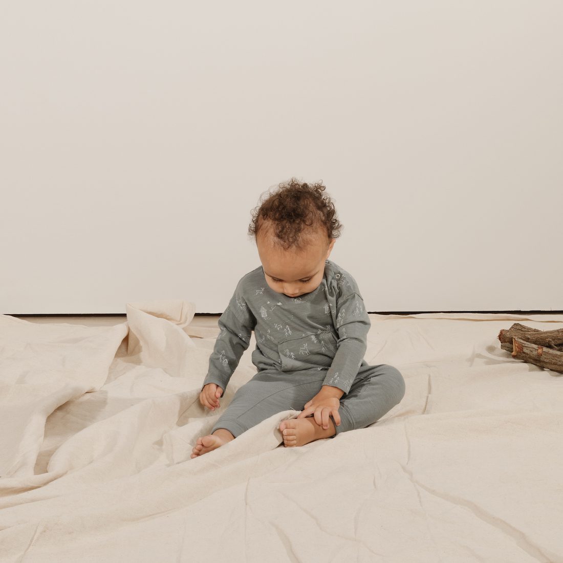 Hooded Long Sleeve Tee & Baby Cru Pant | Indigo