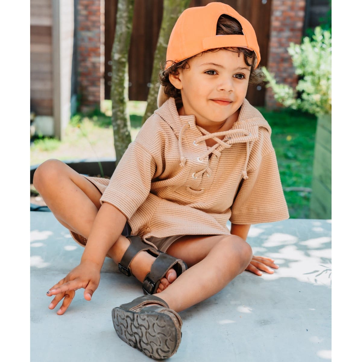 Richie Hoodie Vest & Armand Shorts  | Café Au Lait