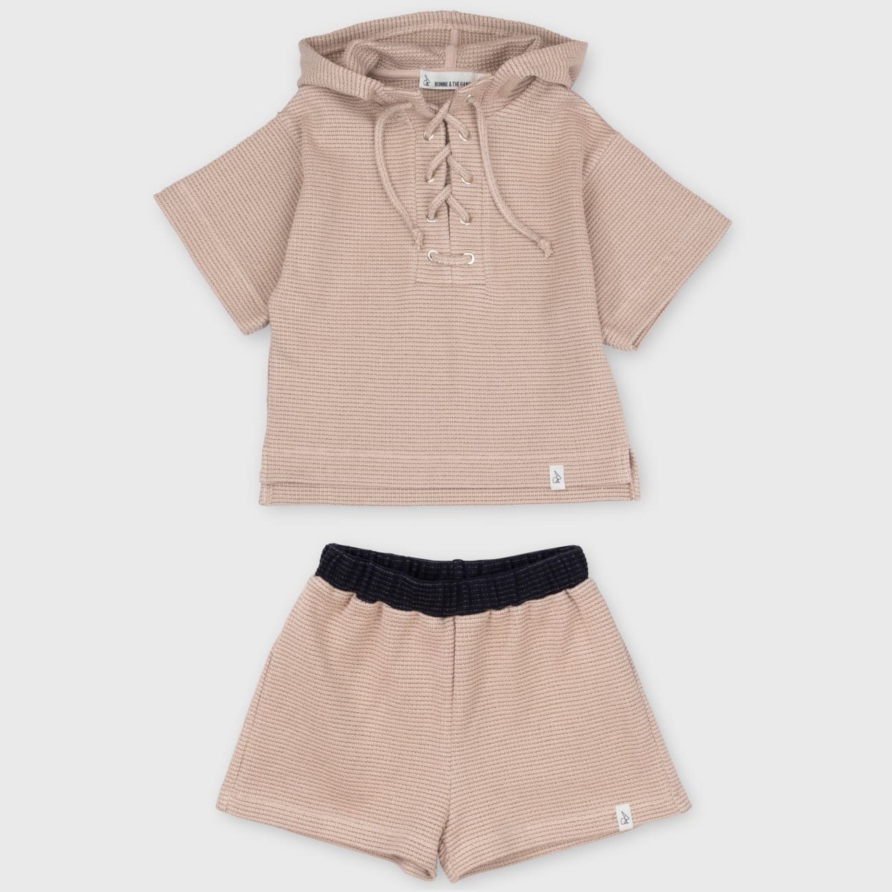 Richie Hoodie Vest & Armand Shorts  | Café Au Lait