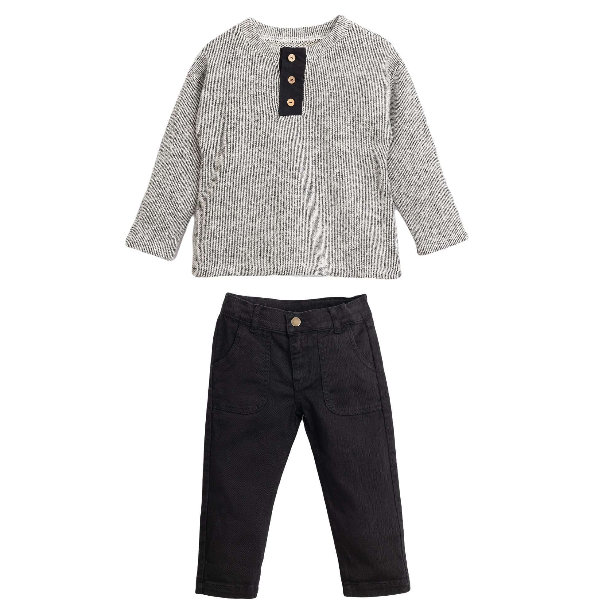 Top W/ Coconut Button & Woven Trousers