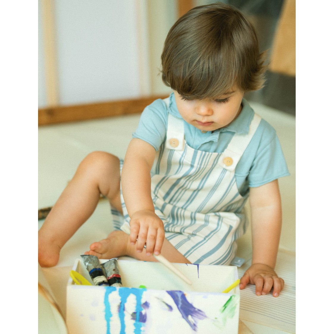 Plain Tshirt & Printed Dungaree Shorts