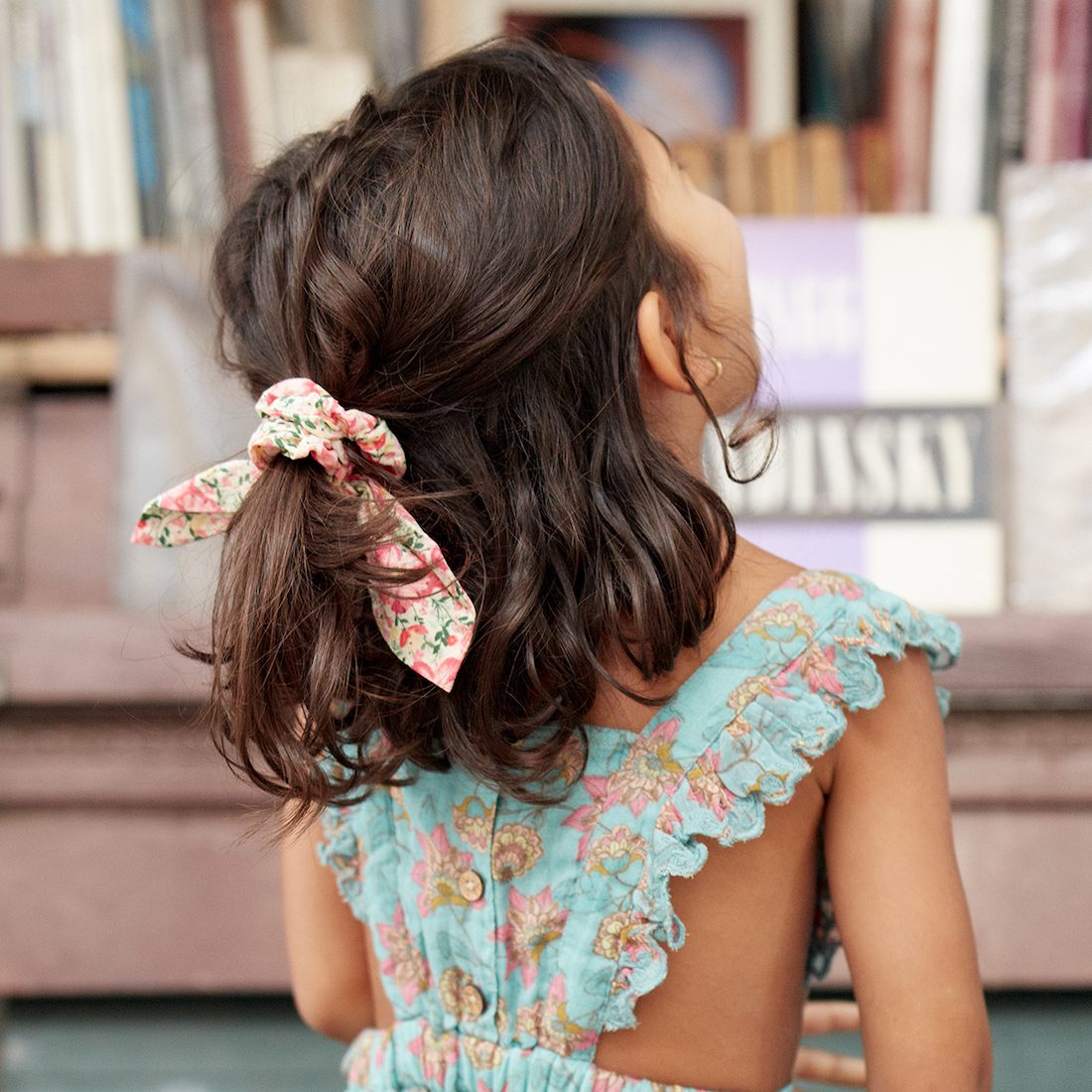 Scrunchie Kimmi Soft Honey Parrots