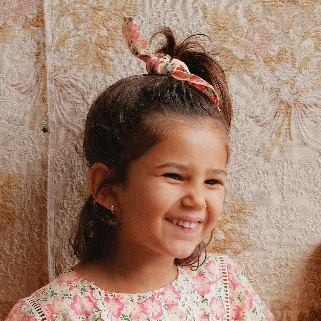 Scrunchie Kimmi Soft Honey Parrots