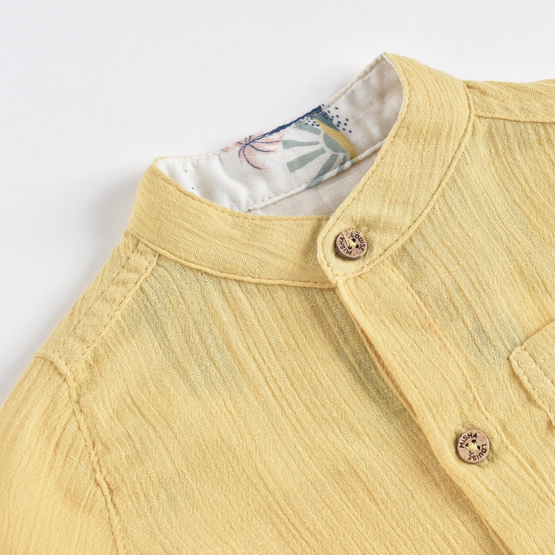 Shorts Aliki Off-White Hawaii & Shirt Almond Soft Honey