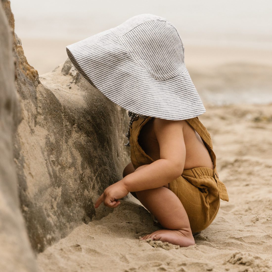 Sunbonnet | Island Stripe