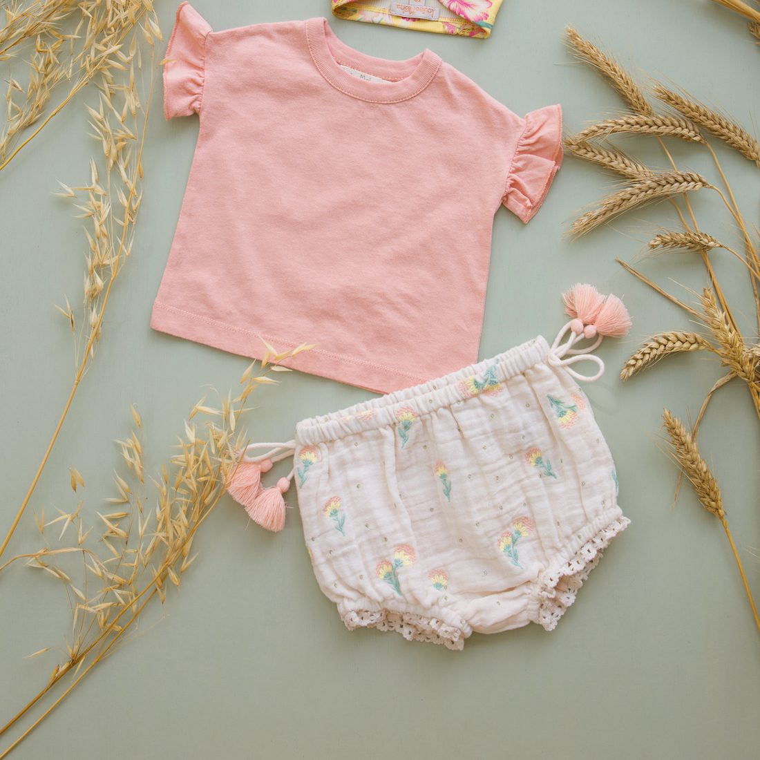 Tee Asibey Coral & Bloomers Almarico Blush Dandelion