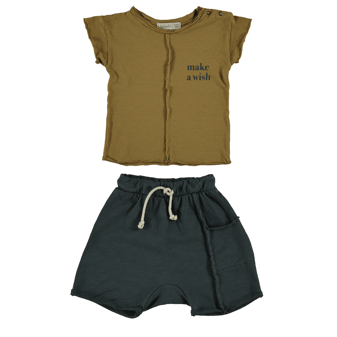 Wish T-Shirt Ocher & Shorts Nico Baltic