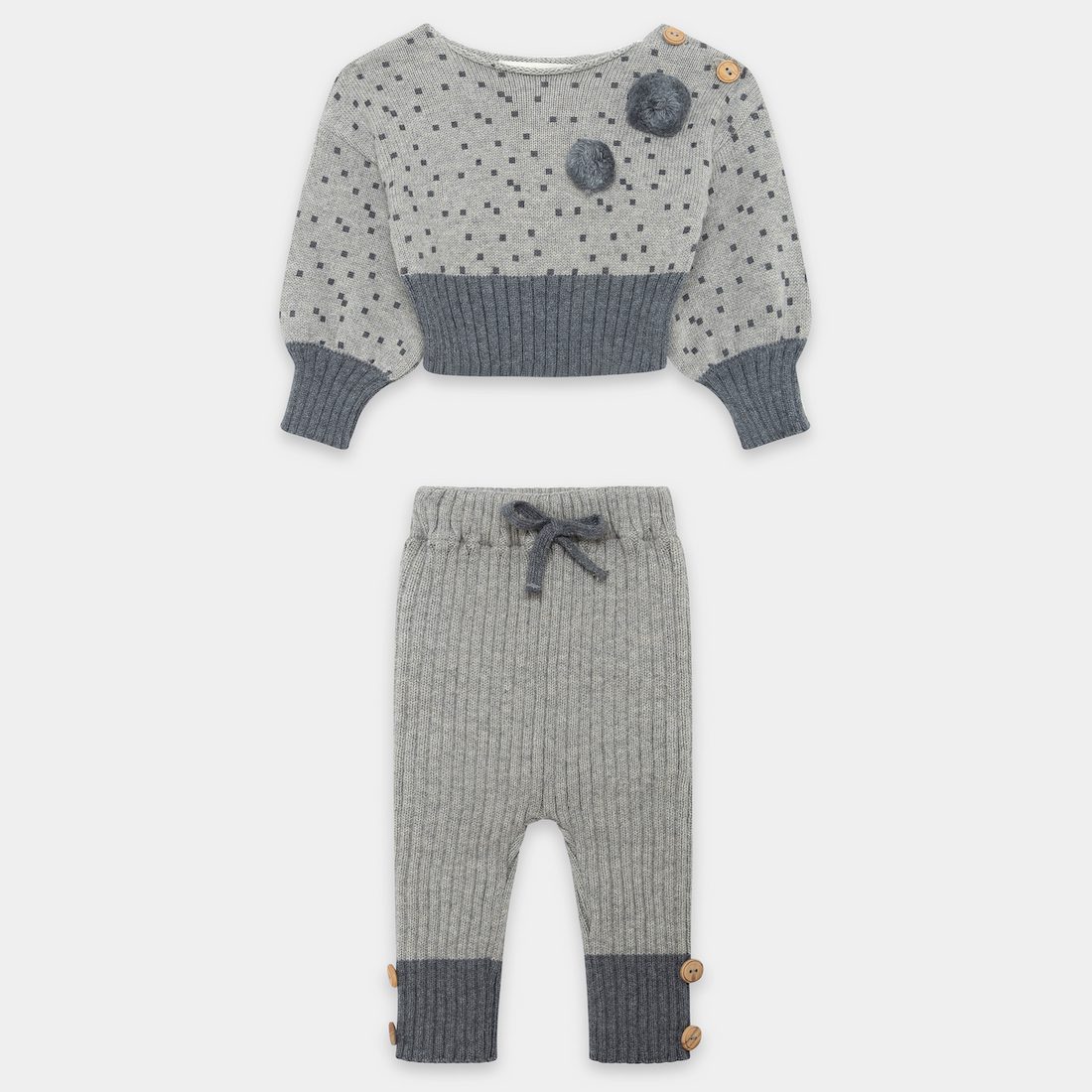 Lua Knit Pullover & Navia Knit Legging