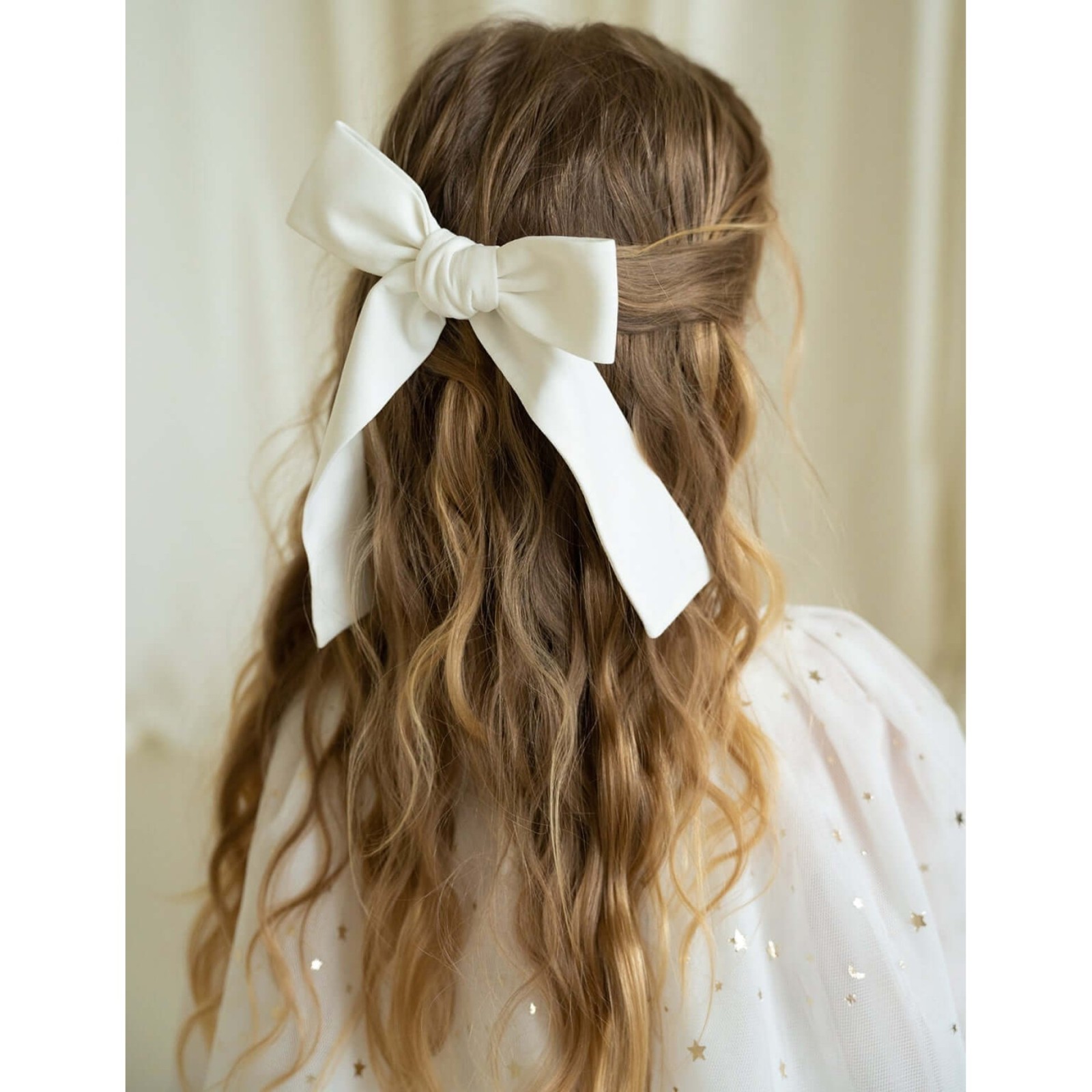 Bow Hair Clip White Lily