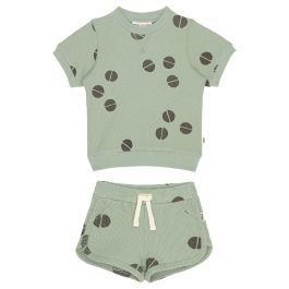 Crewneck Tee & Gym Shorts | Beans