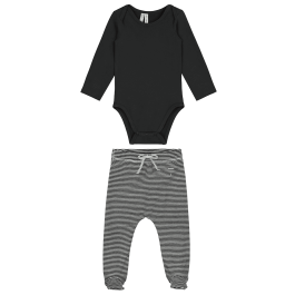 Nearly Black L/S Onesie & Nearly Black/Cream Footies