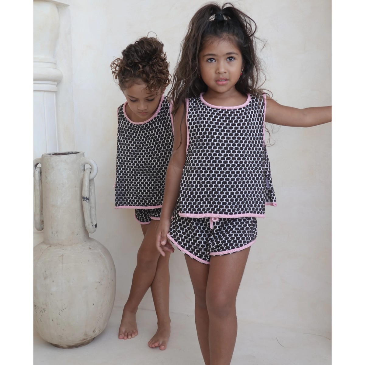 Inka Tie Vest & Bamba Knit Short Neapolitan