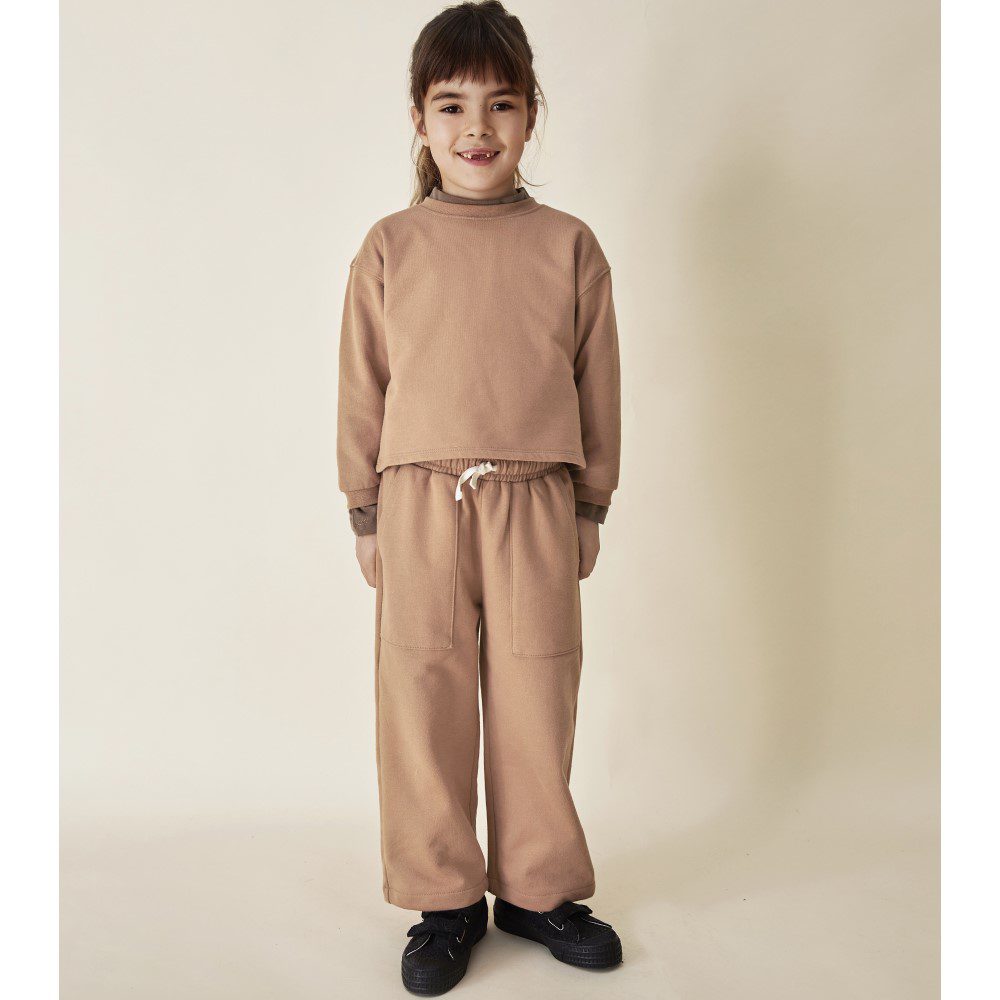 Cropped Sweatshirt & Loose Straight Trousers | Biscuit