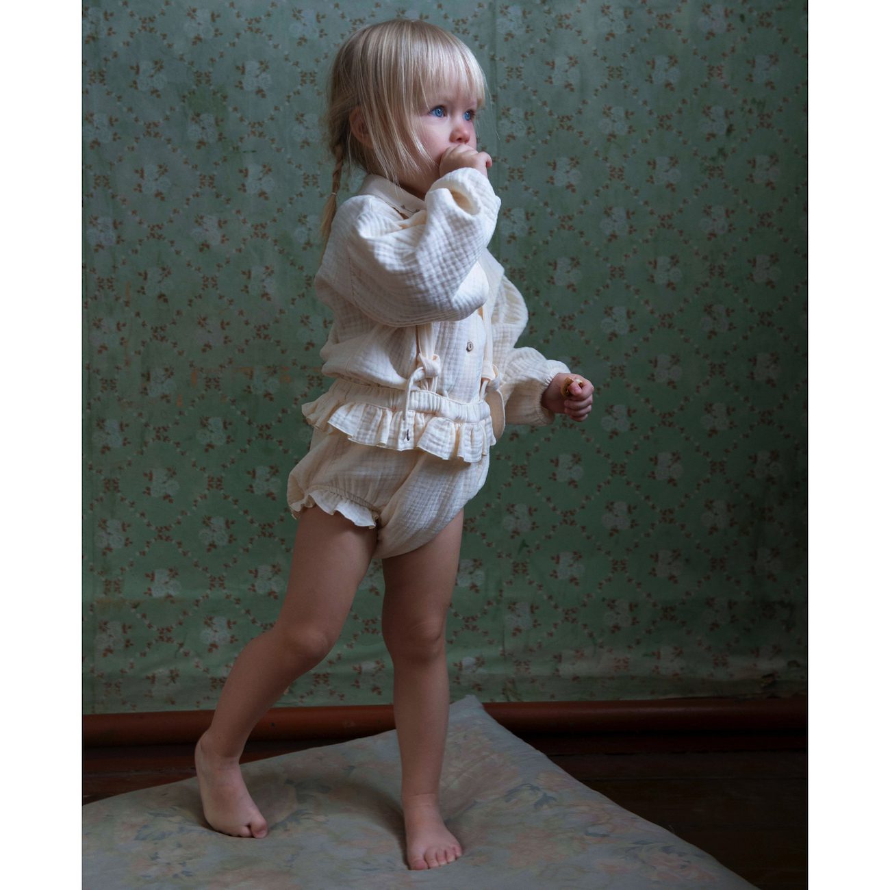 Off white Blouse & Culotte W/ frills Removable Straps