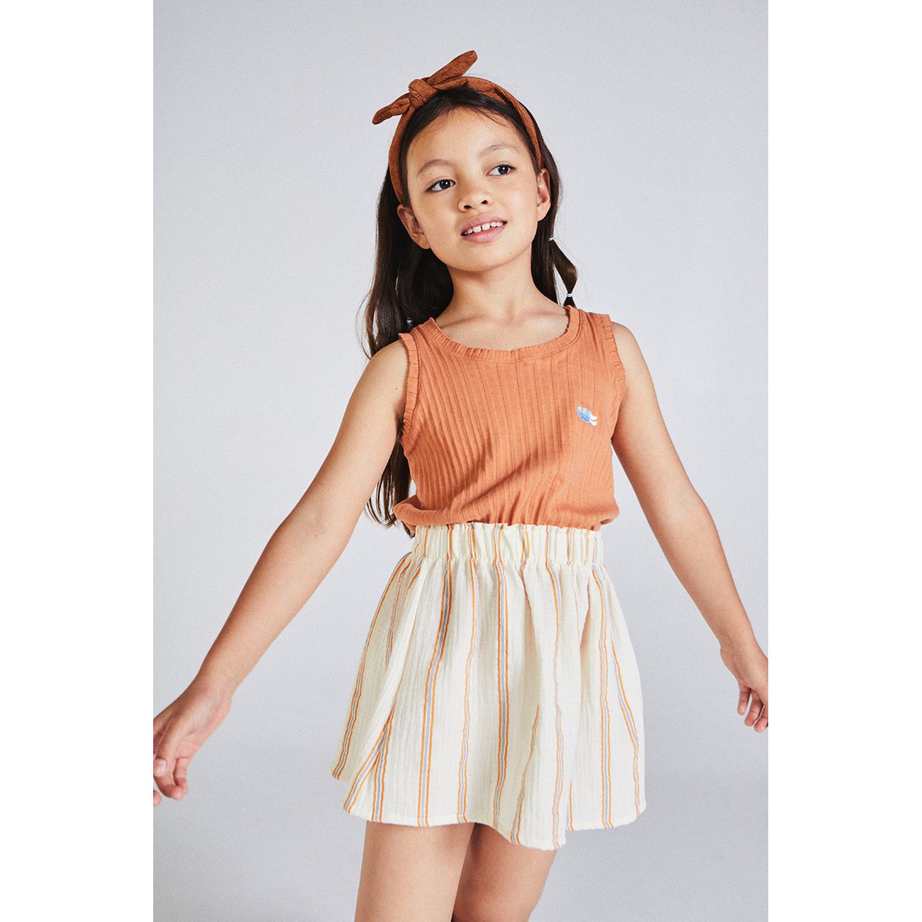 Gaviota Clay T-Shirt & Petxina Raw Stripes Skirt