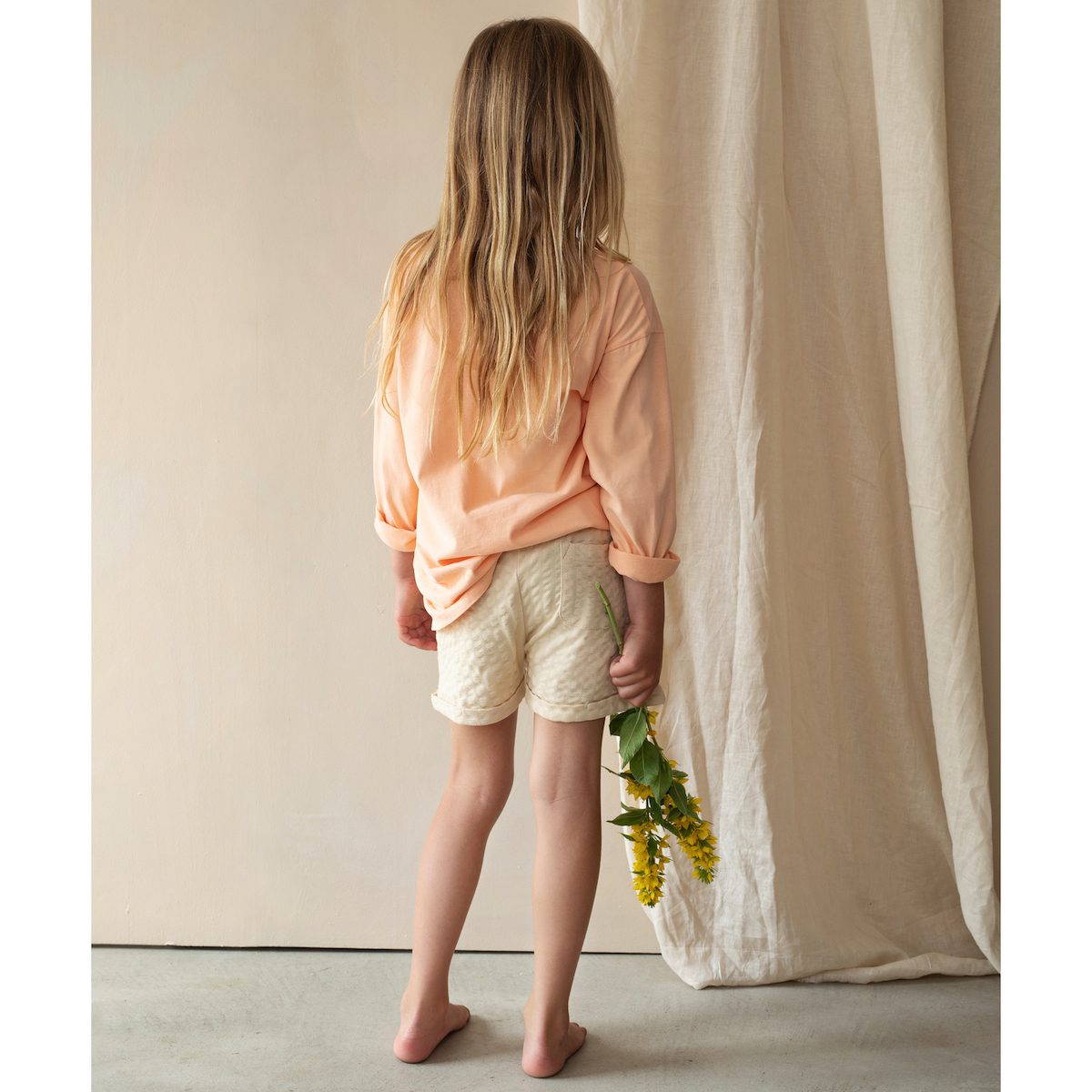 L/S Oversized Tee & Textured Summer Shorts