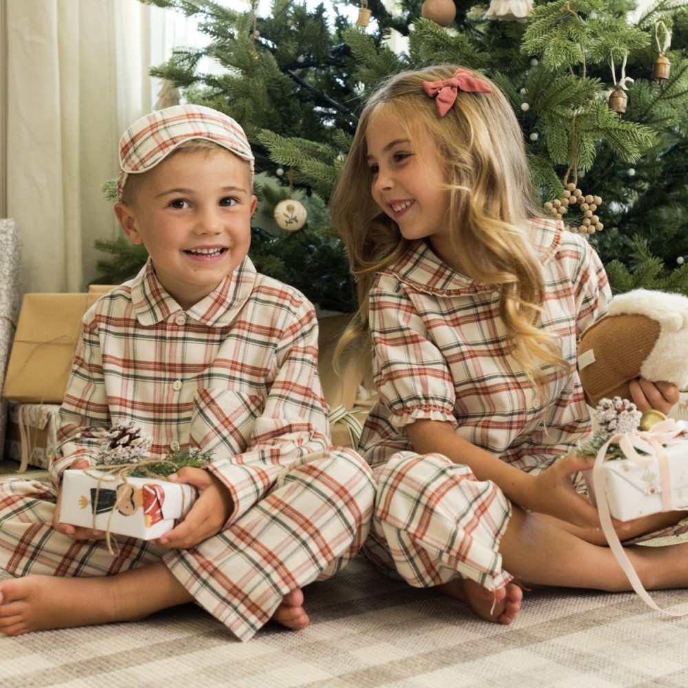 Long Sleeve Pajamas Holiday Flannel