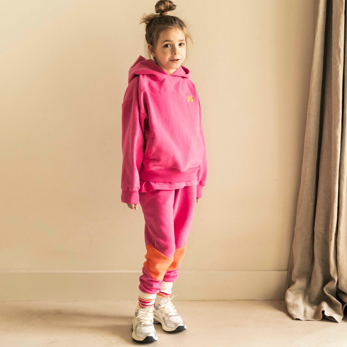 Taka Hoodie Fuchia Pink 