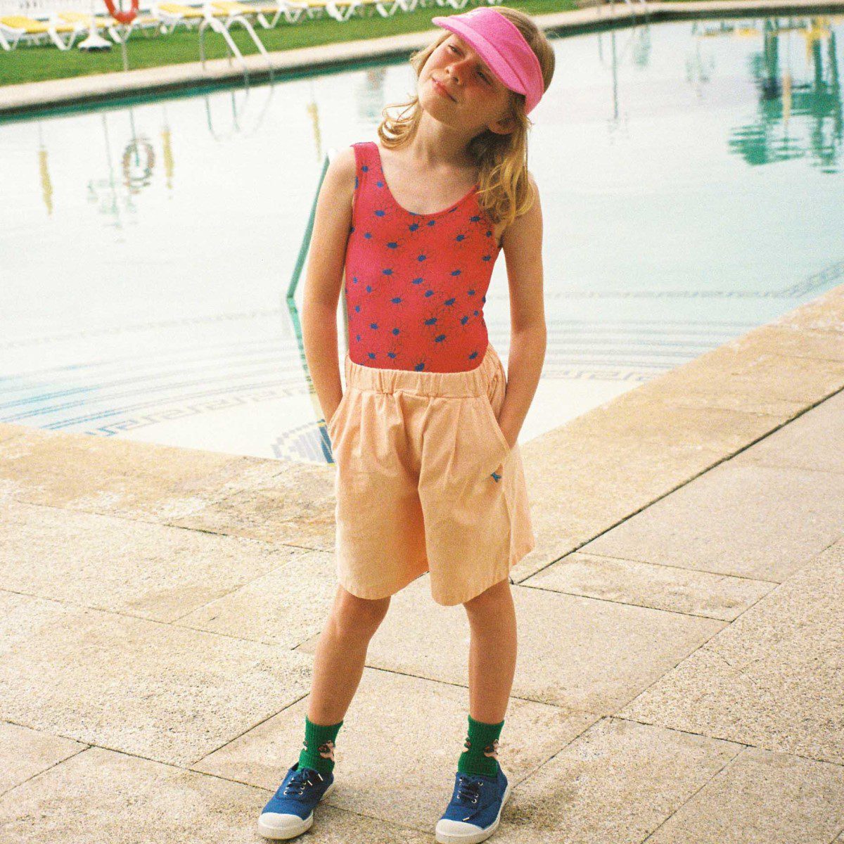 Enjoy The Sea T-Shirt & Dolphin Embroidery Short