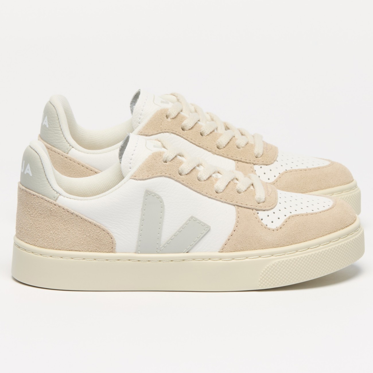 V-10 Leather White Natural Almond